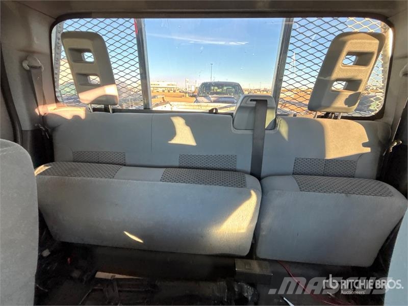 Ford F-250 XLT 4x4 Extended Cab Pickup Drugi