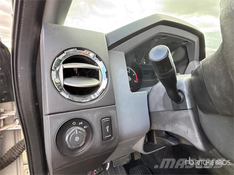 Ford F-250 XLT 4x4 Extended Cab Pickup Citi