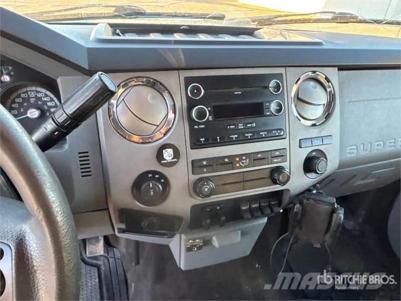 Ford F-250 XLT 4x4 Extended Cab Pickup Muu