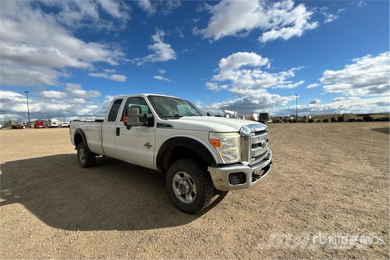 Ford F-250 XLT 4x4 Extended Cab Pickup Citi
