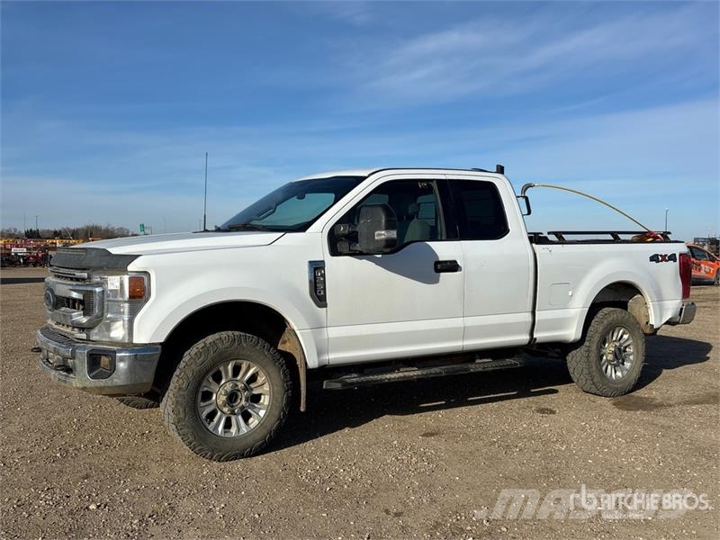 Ford F-250 XLT 4x4 Extended Cab Pickup Ostalo