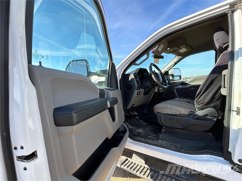 Ford F-250 XLT 4x4 Extended Cab Pickup Muu