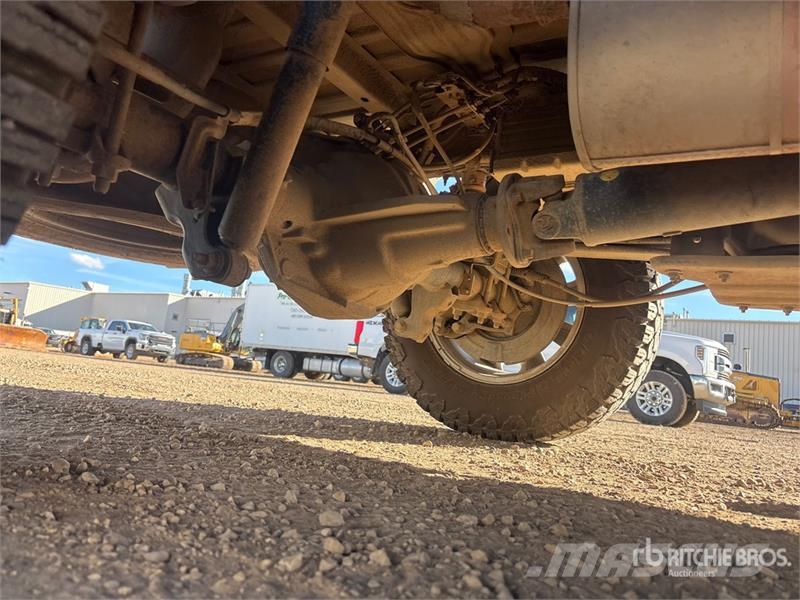 Ford F-250 XLT 4x4 Extended Cab Pickup Other