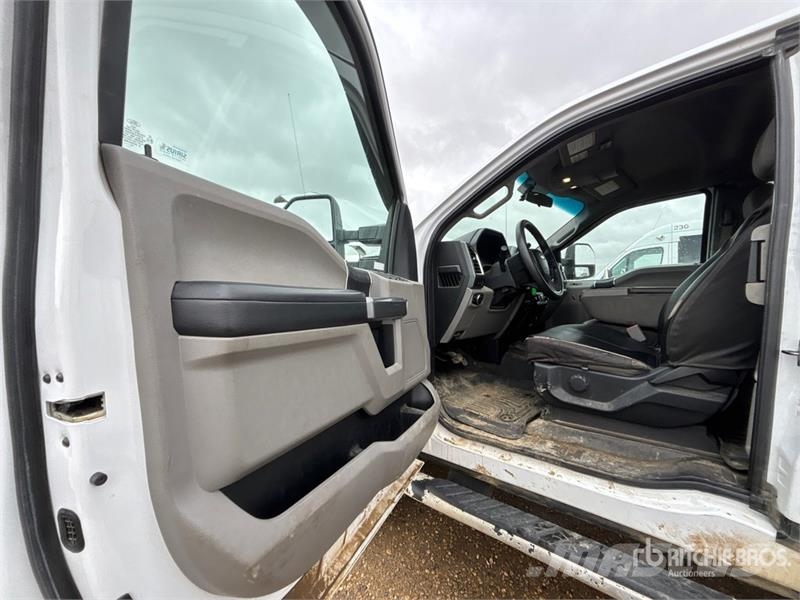 Ford F-250 XLT 4x4 Extended Cab Pickup Прочие фургоны