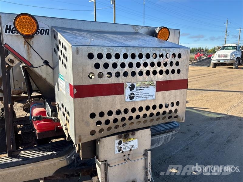 Ford F-250 XLT 4x4 Spreader Truck مركبات الأغراض العامة