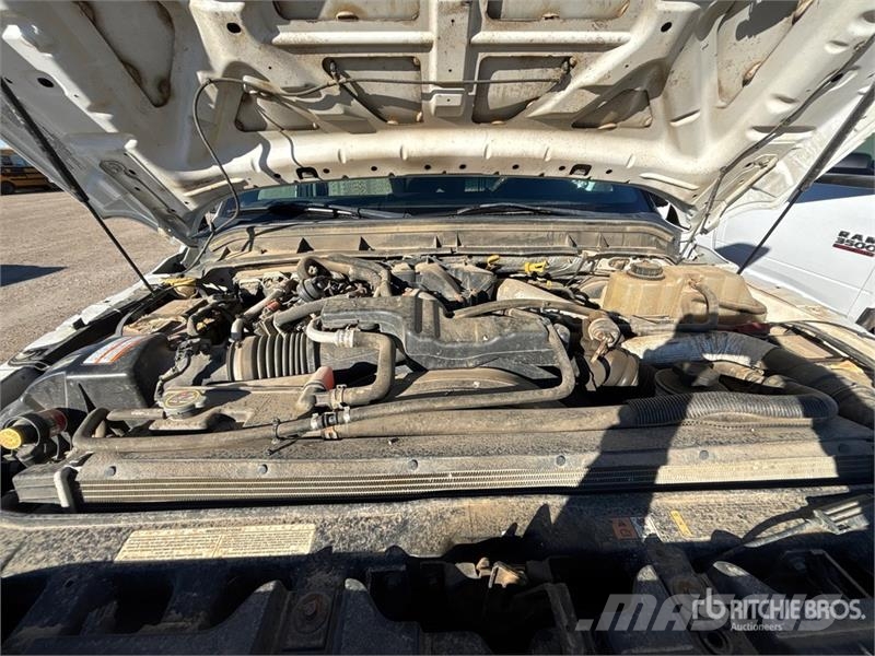 Ford F-350 Camion con sponde ribaltabili