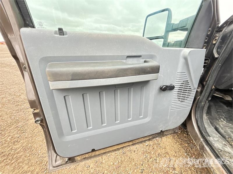 Ford F-350 Kamioni sa otvorenim sandukom