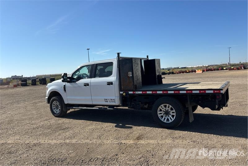 Ford F-350 Грузовики-платформы/боковая разгрузка
