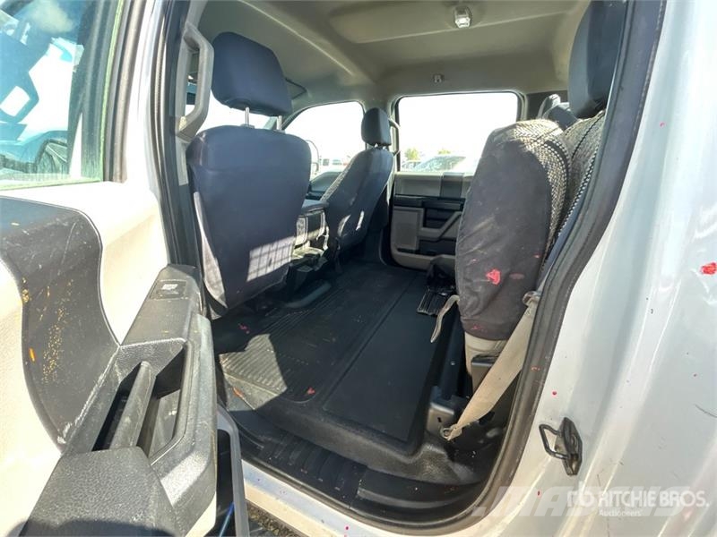 Ford F-350 Otros