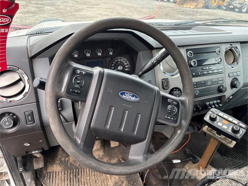 Ford F-350 Прочие фургоны