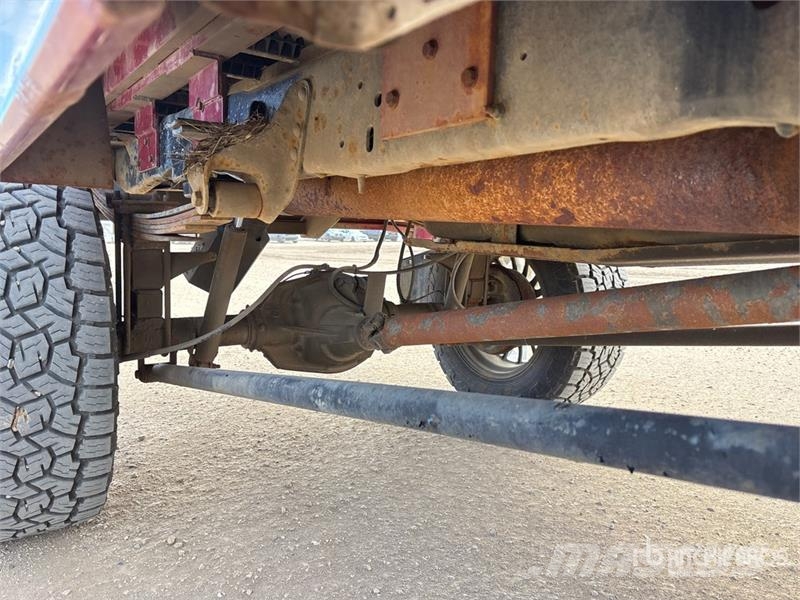 Ford F-350 Kamioni sa otvorenim sandukom