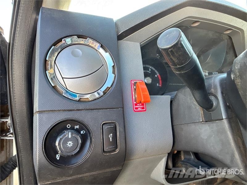 Ford F-350 Camion con sponde ribaltabili