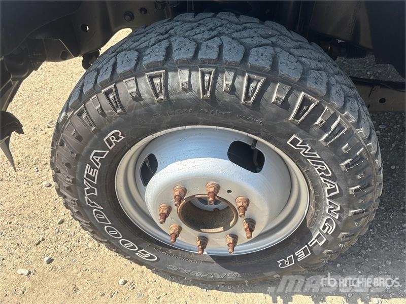 Ford F-350 Kamioni sa otvorenim sandukom