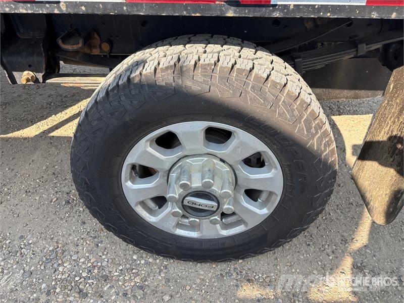 Ford F-350 Φορτηγά Kαρότσα με ανοιγόμενα πλαϊνά