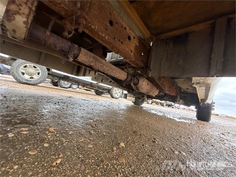 Ford F-350 Kis teherszállító/Platós kocsi