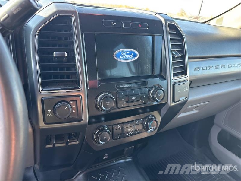 Ford F-350 Flatbed kamyonlar