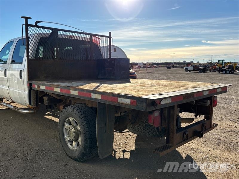 Ford F-350 Camion con sponde ribaltabili