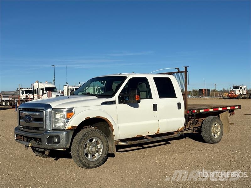 Ford F-350 Camion con sponde ribaltabili