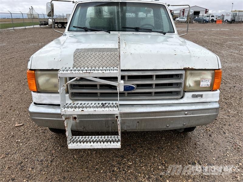 Ford F-350 Autoplošiny