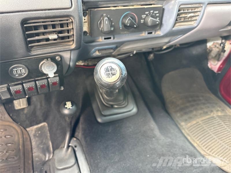 Ford F-350 Kamioni sa otvorenim sandukom