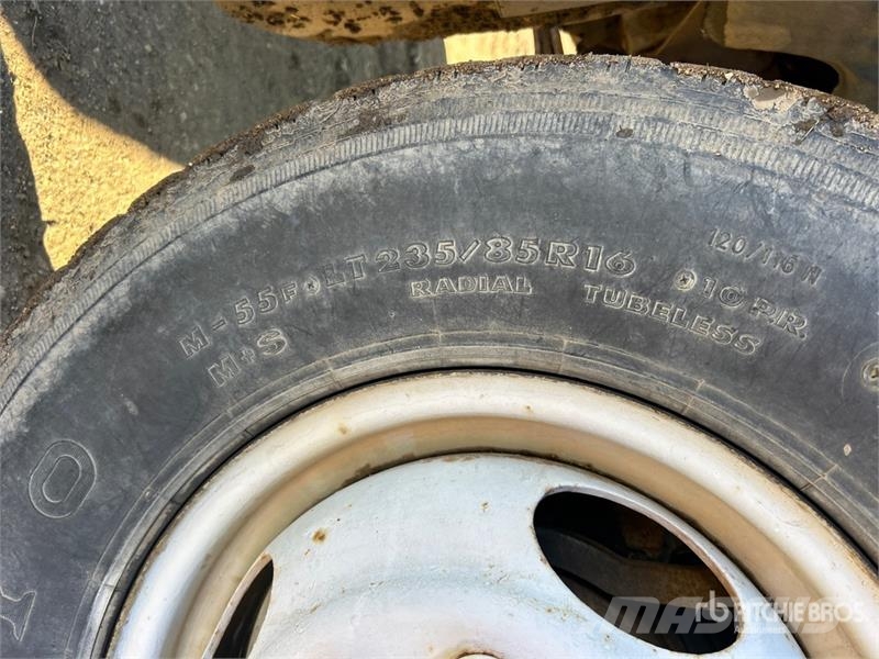 Ford F-350 Camion con sponde ribaltabili