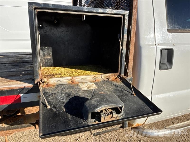Ford F-350 Camion con sponde ribaltabili