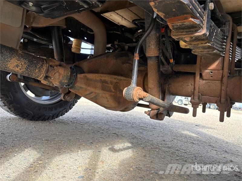 Ford F-350 플랫베드/드롭사이드 트럭