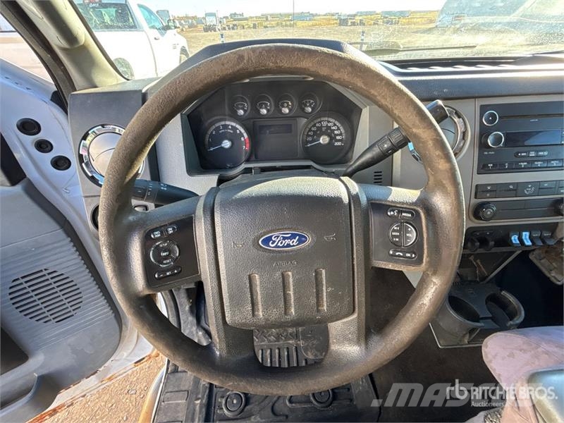 Ford F-350 Camion con sponde ribaltabili