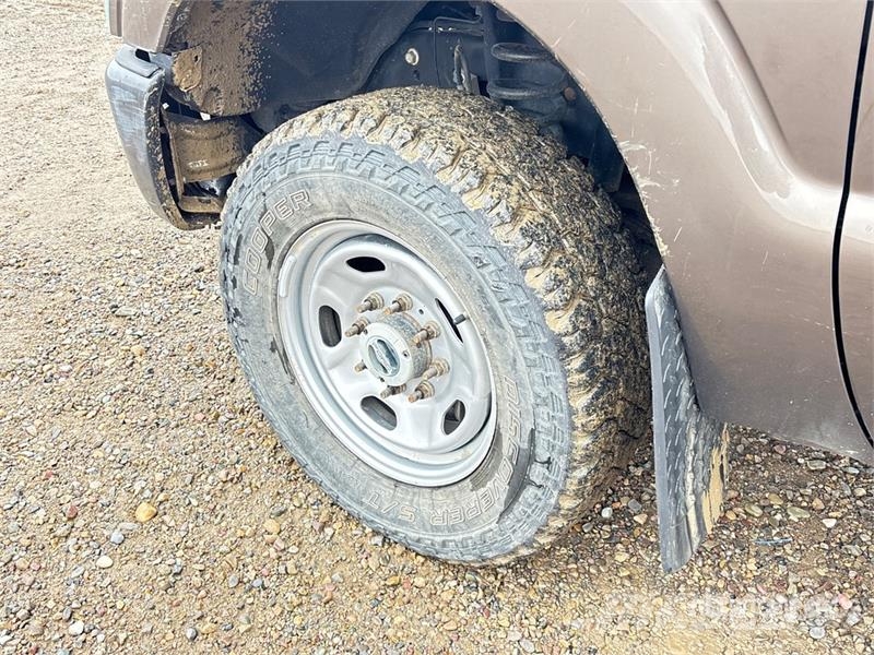 Ford F-350 Kamioni sa otvorenim sandukom