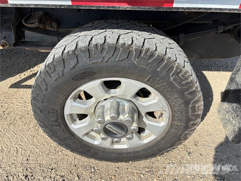 Ford F-350 Φορτηγά Kαρότσα με ανοιγόμενα πλαϊνά