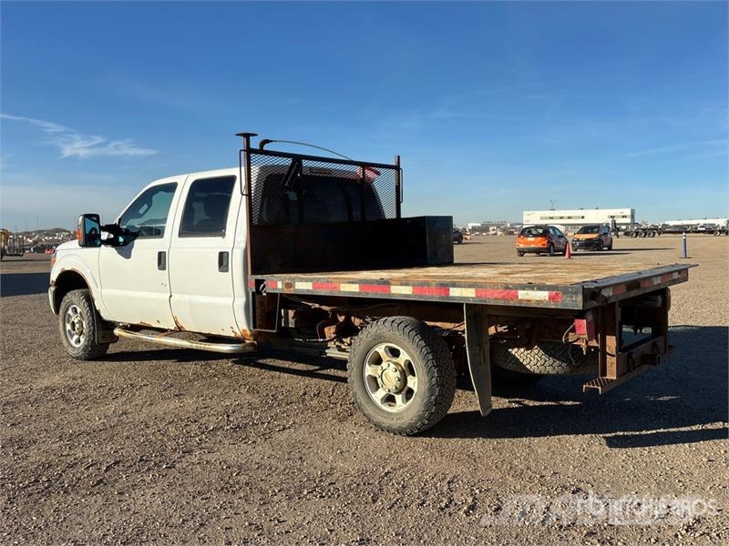 Ford F-350 Camion con sponde ribaltabili