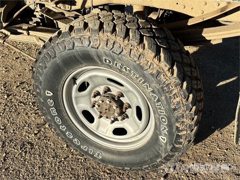 Ford F-350 Plošinové nákladné automobily/nákladné automobily so sklápacími bočnicami