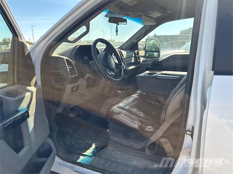 Ford F-350 Flakbilar