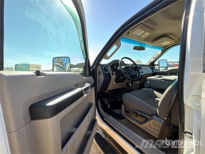 Ford F-350 Platte bakwagens