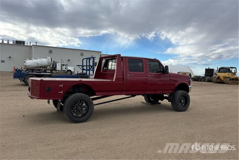 Ford F-350 Kamioni sa otvorenim sandukom
