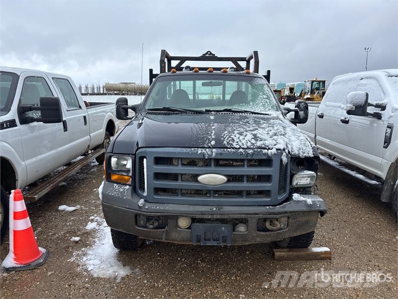 Ford F-350 Flatbed kamyonlar