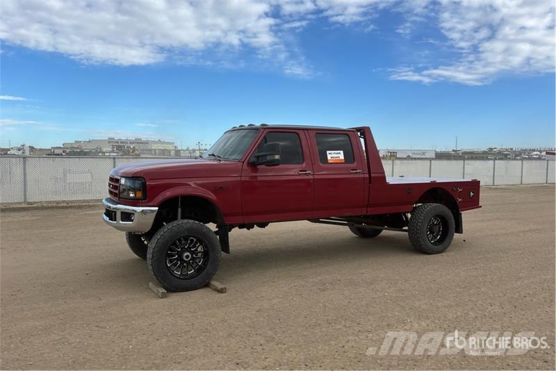 Ford F-350 Kamioni sa otvorenim sandukom