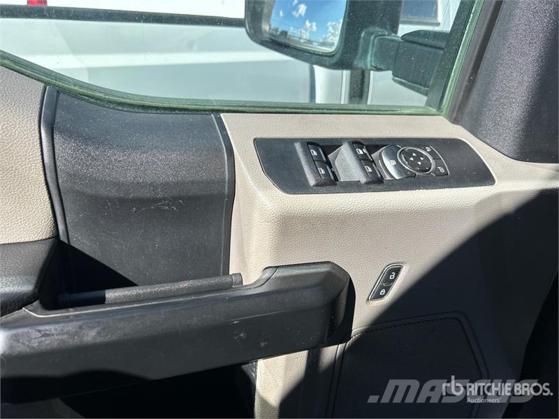 Ford F-350 Otros