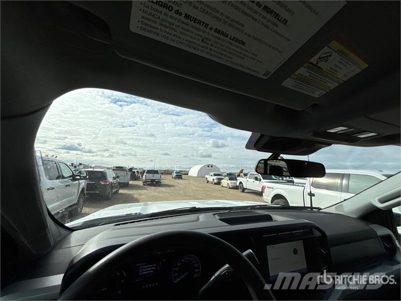 Ford F-350 플랫베드/드롭사이드 트럭