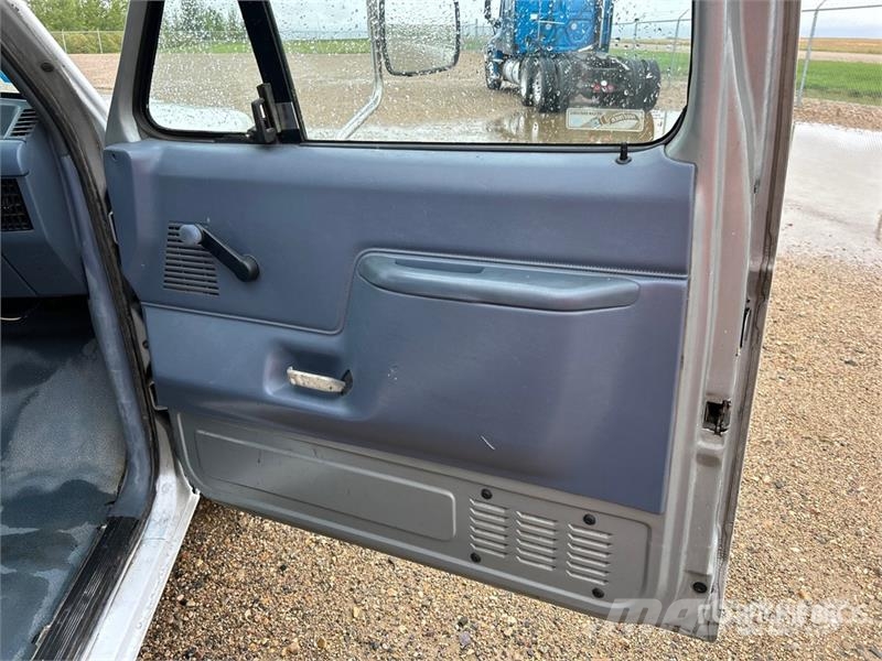 Ford F-350 Autoplošiny