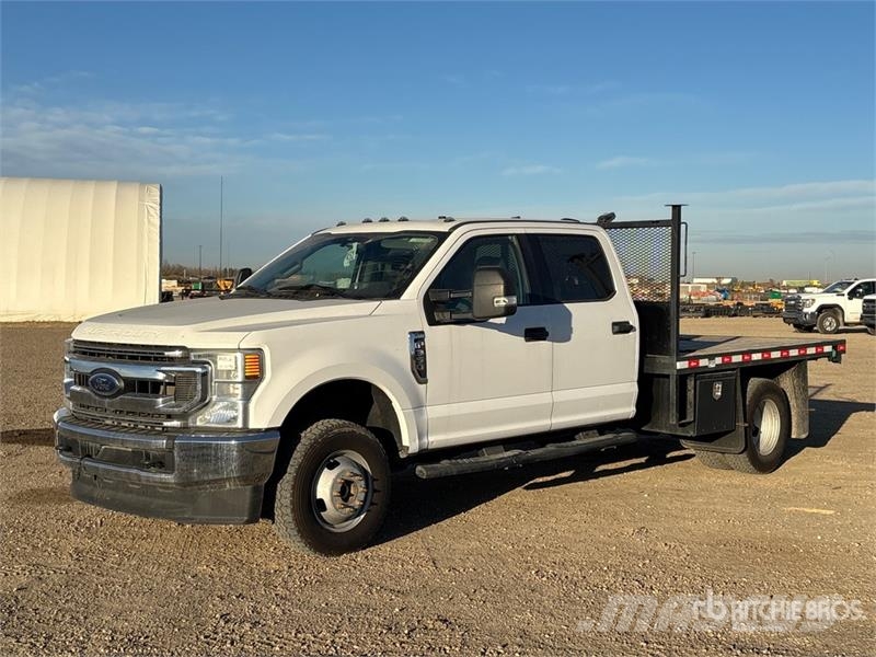 Ford F-350 Tovornjaki s kesonom/platojem