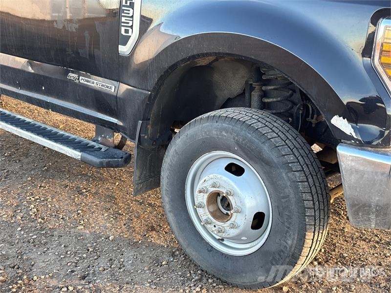 Ford F-350 Ostalo
