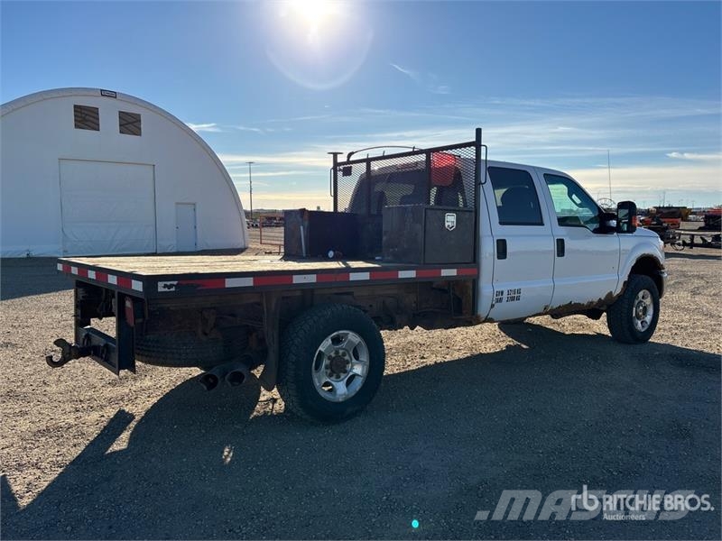 Ford F-350 Camion con sponde ribaltabili