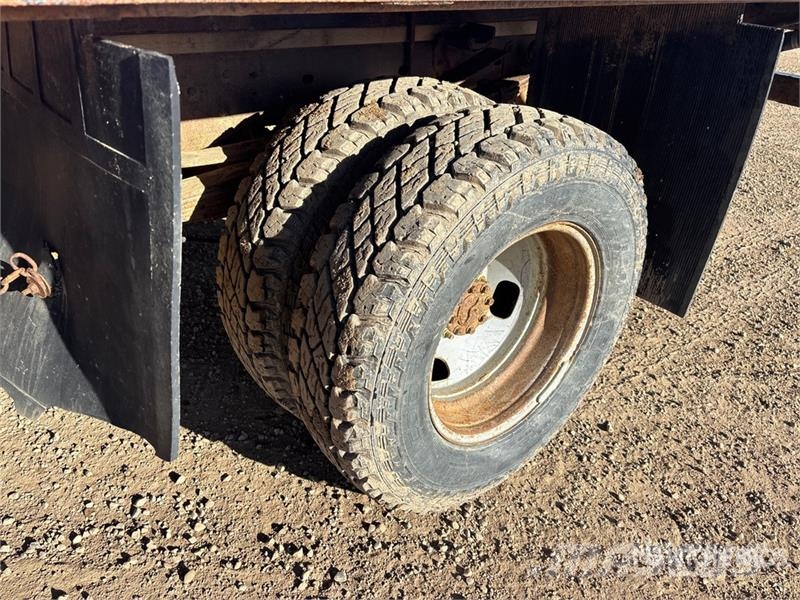 Ford F-350 Camiões estrado/caixa aberta