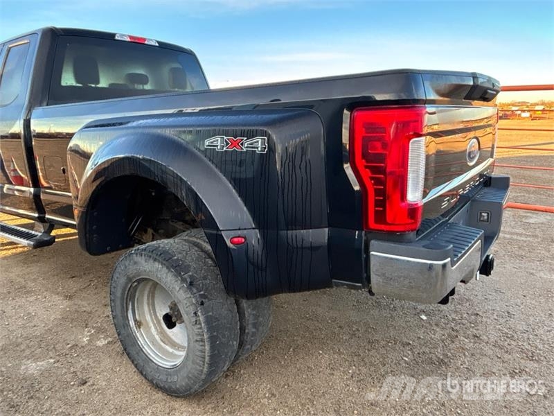 Ford F-350 Ostalo