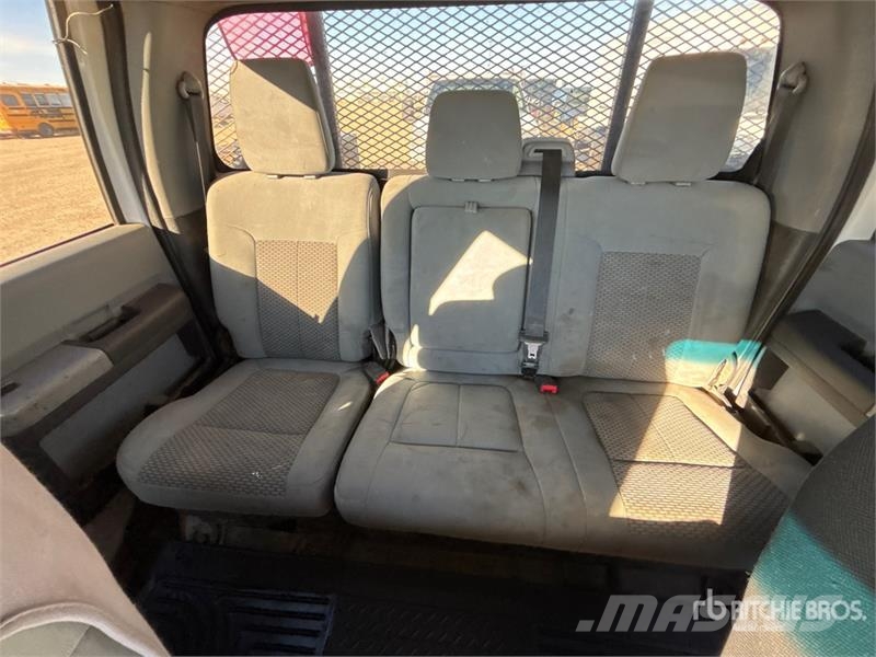 Ford F-350 Camion con sponde ribaltabili