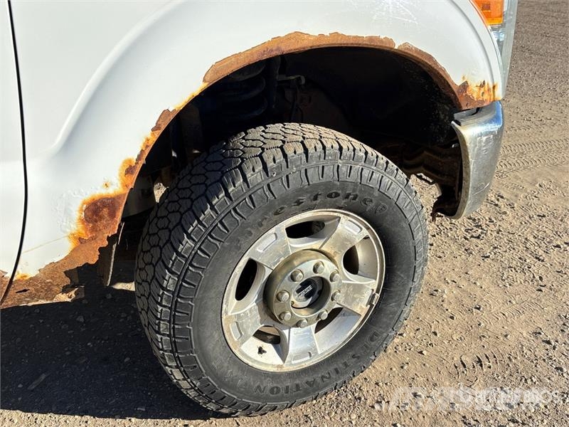 Ford F-350 Camion con sponde ribaltabili