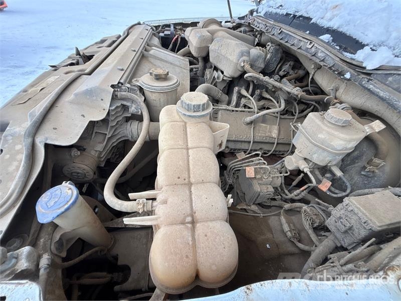 Ford F-350 Tovornjaki s kesonom/platojem