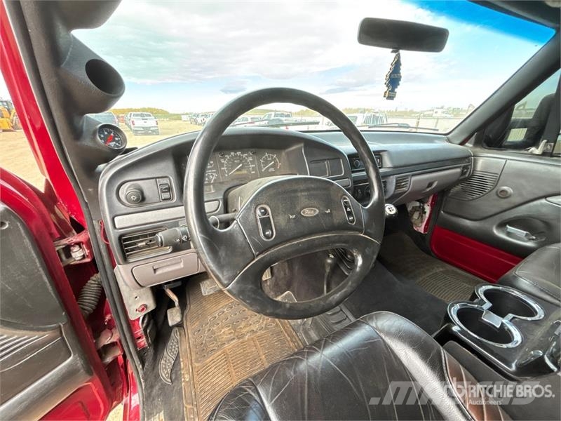 Ford F-350 Kamioni sa otvorenim sandukom