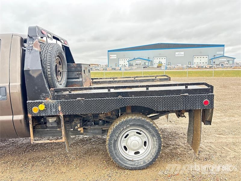 Ford F-350 Kamioni sa otvorenim sandukom